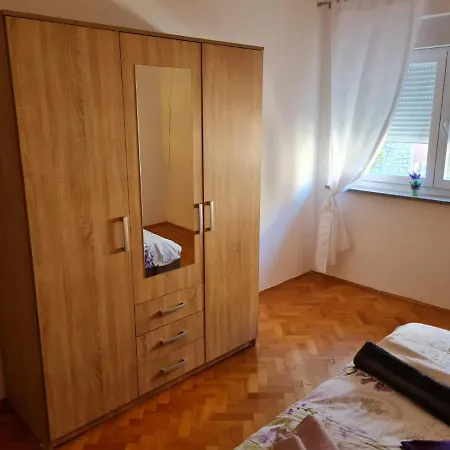 Apartman Antea * شيبينيك